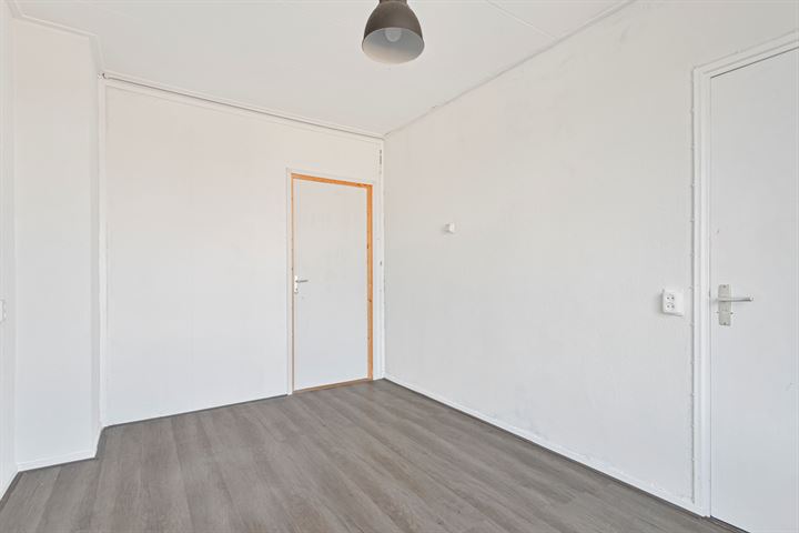 View photo 18 of Lachappellestraat 71-C