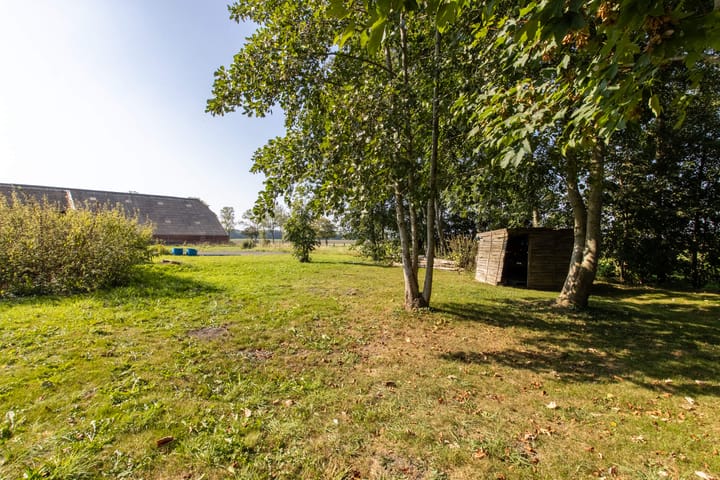 Foto 2 van Hoofdweg Oost 71