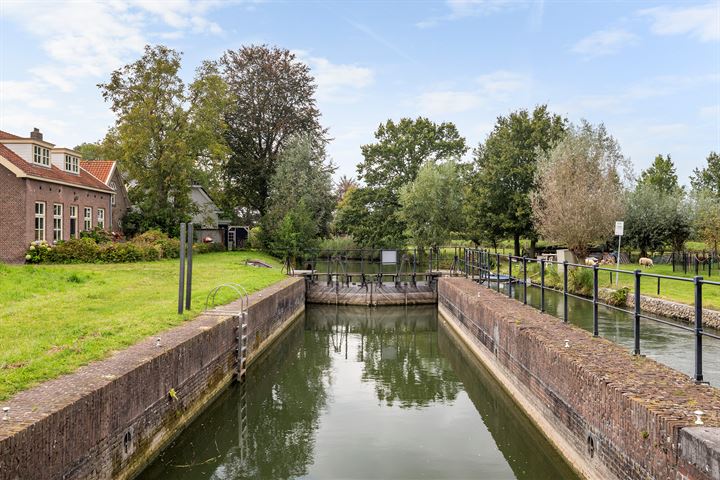 Bekijk foto 21 van Graaf van Lynden van Sandenburgweg 17