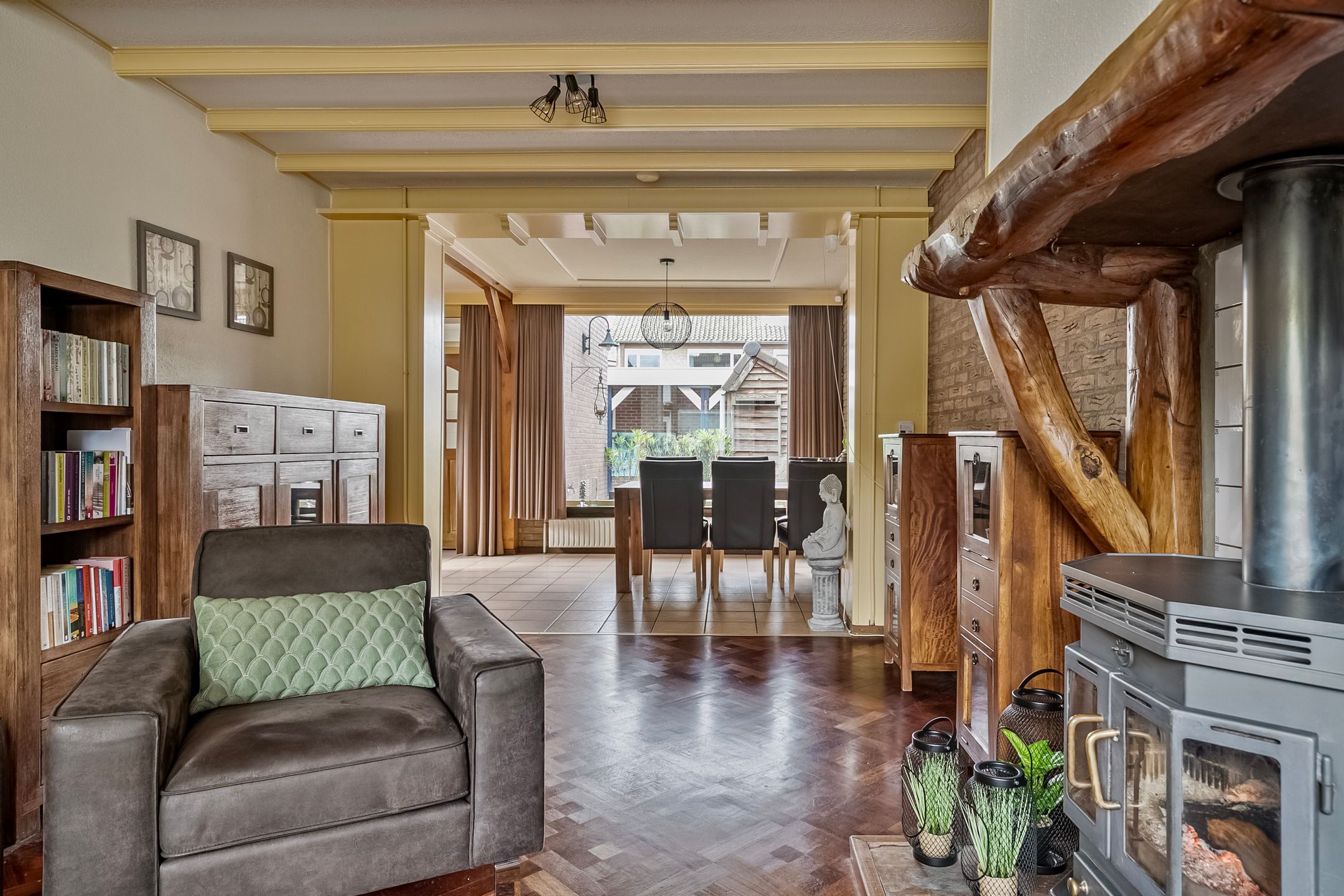 Foto 9 van Ds. van Heusdenstraat 1