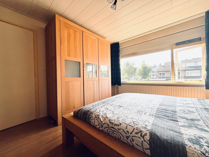 Foto 17 van Ds. van Heusdenstraat 1