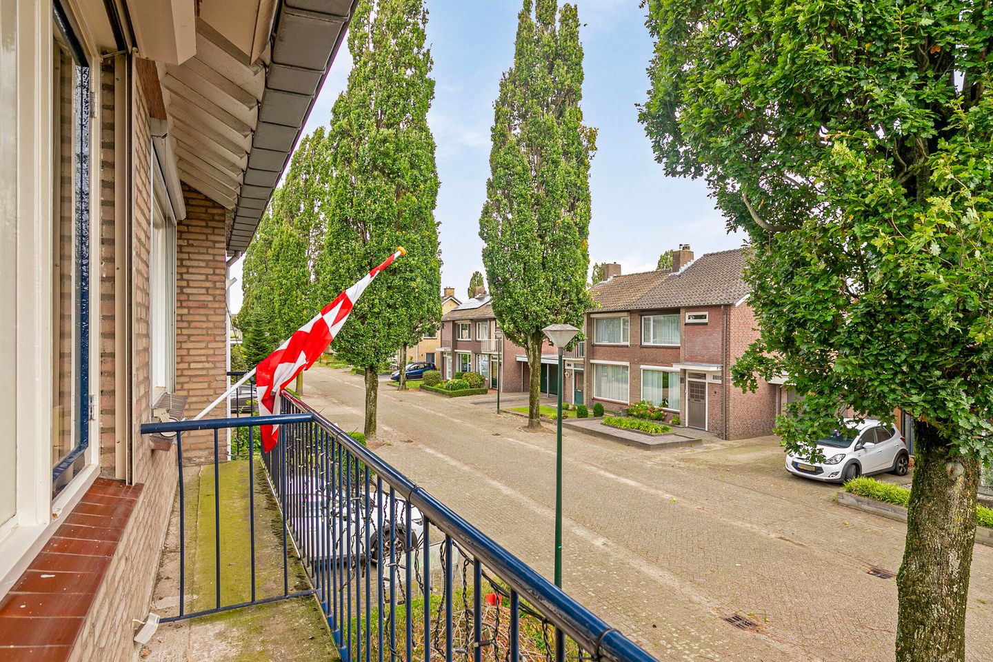 Foto 20 van Ds. van Heusdenstraat 1