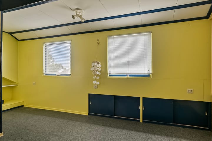 Foto 25 van Ds. van Heusdenstraat 1