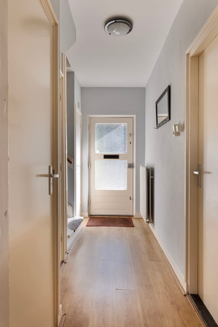 Photo 8 of Vogelliusstraat 11