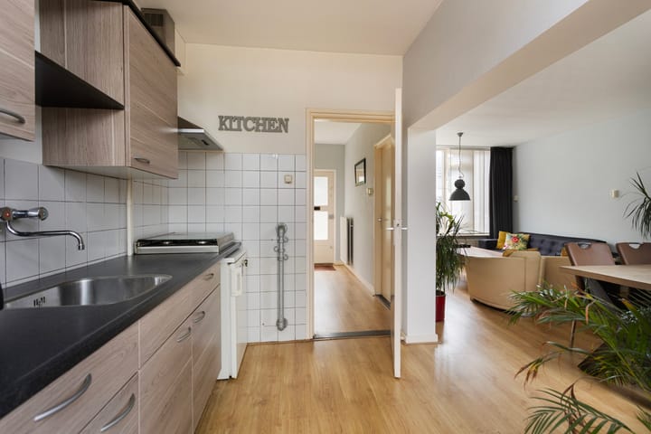 Photo 15 of Vogelliusstraat 11