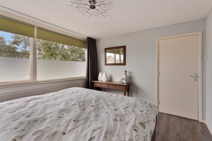 Photo 17 of Vogelliusstraat 11