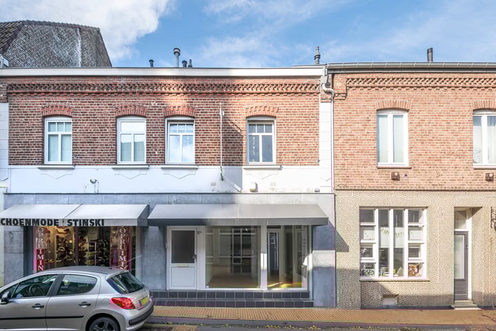 Kerkstraat 12