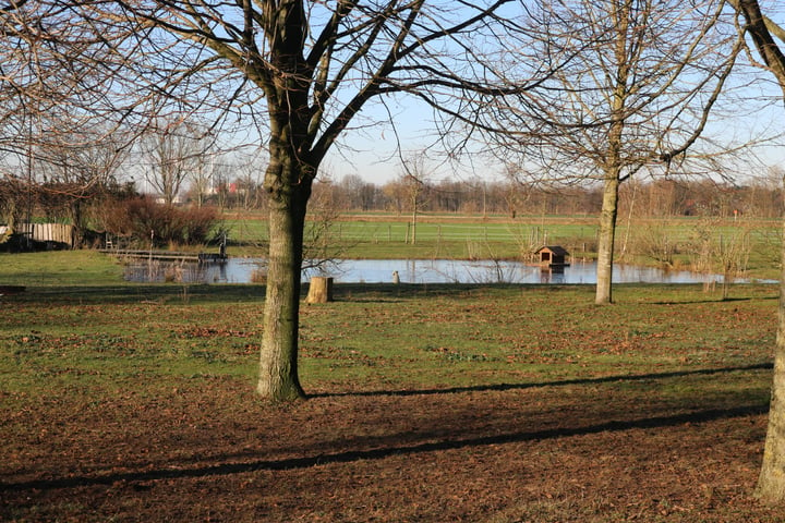 Bekijk foto 22 van Am Sportplatz 1