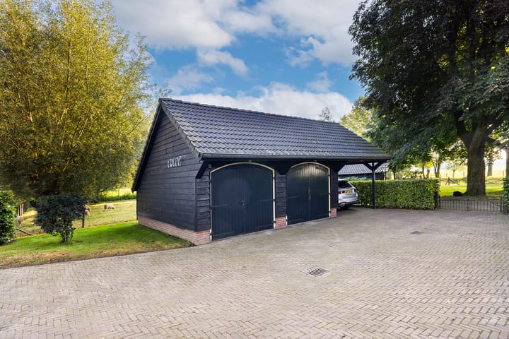 Photo 44 of Weteringdijk 89