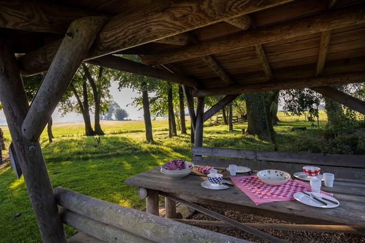 View photo 48 of Weteringdijk 89