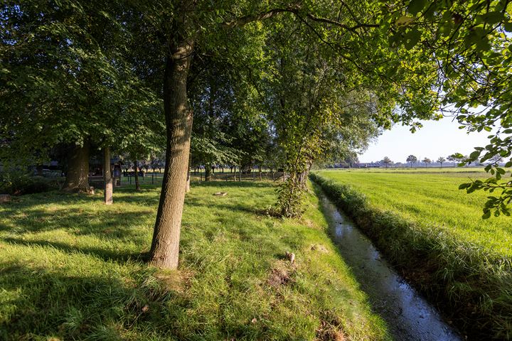 View photo 60 of Weteringdijk 89