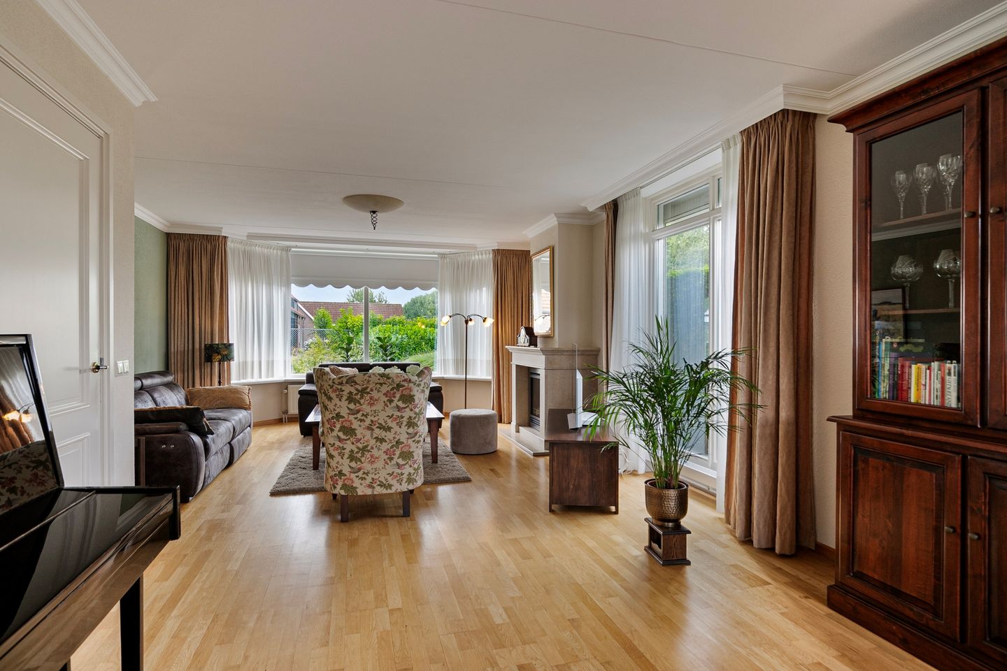 Foto 10 van Pastoor Ermenstraat 53