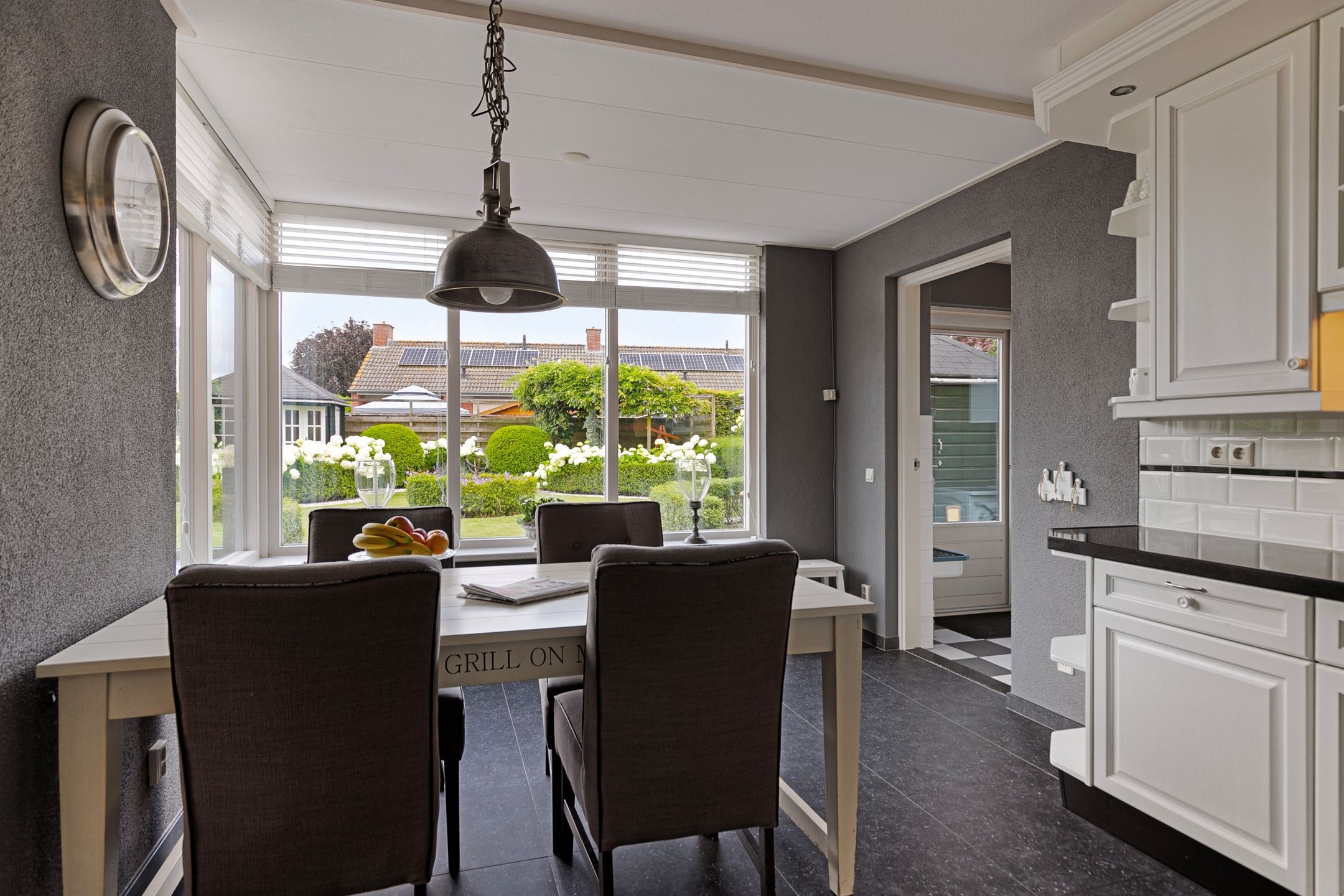 Foto 18 van Pastoor Ermenstraat 53