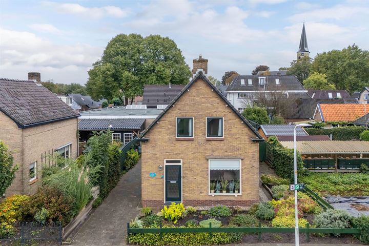 View photo 32 of Van Nijmegen Schonegevelstraat 41