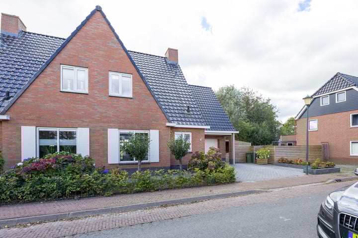 Foto 6 van Lauwersweg 6