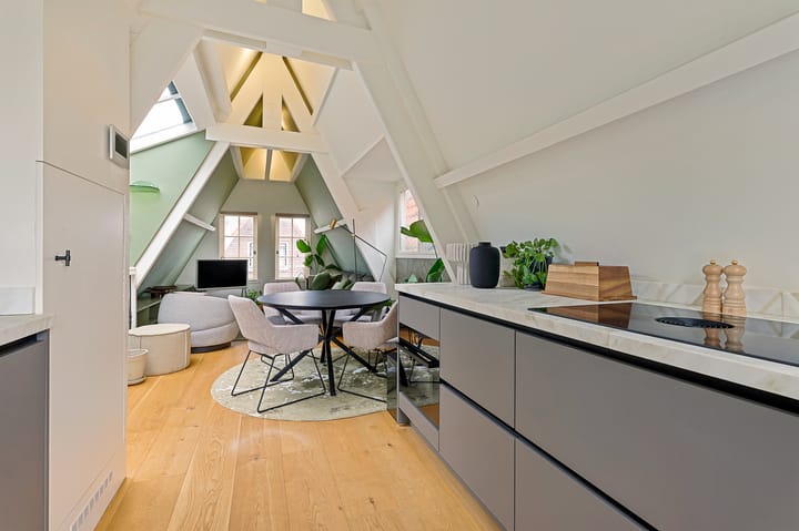 Foto 9 van Rozenstraat 151-2