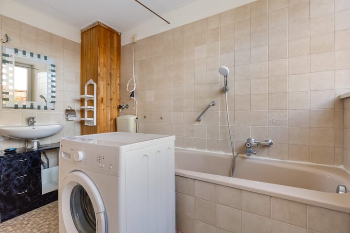 Foto 31 van Jan de Weertstraat 3