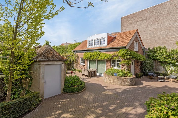 Foto 39 van Stationsstraat 8