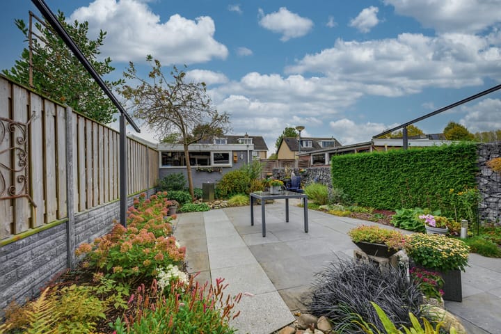 Foto 2 van Geerland 84