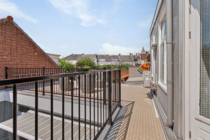 Foto 27 van Wassenaarstraat 26