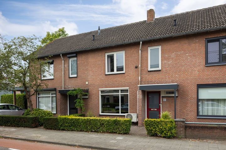 View photo 1 of van Hornstraat 57