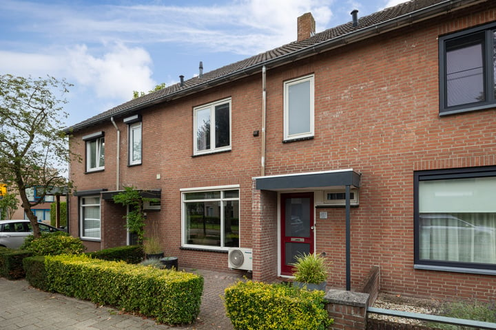 Bekijk foto 41 van van Hornstraat 57