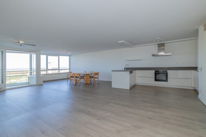 Photo 10 of Noordzeestraat 43