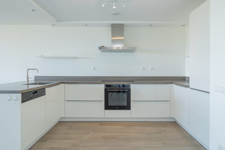 Photo 13 of Noordzeestraat 43