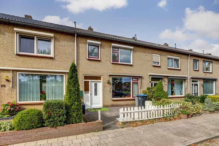 Foto 35 van Tunnelweg 117