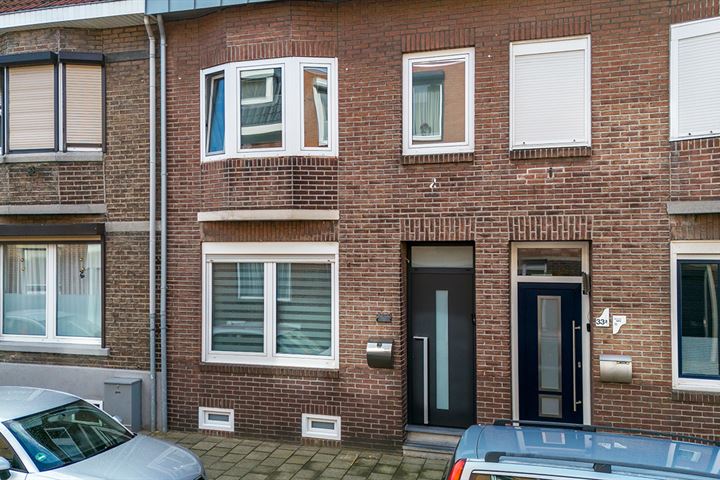 View photo 2 of Gulperstraat 33