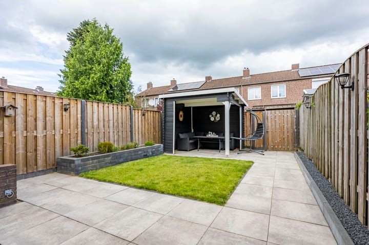 Foto 18 van Burg. Cremersstraat 14