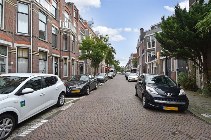 Bekijk foto 2 van Danckertsstraat 69