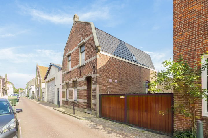 Kerkstraat 14