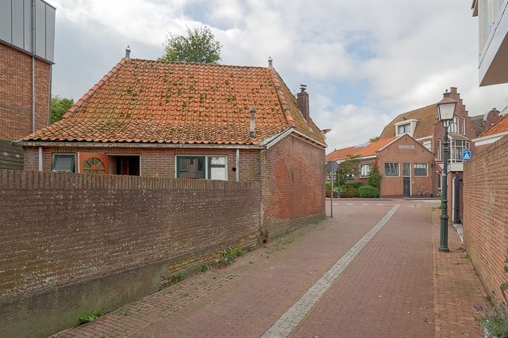 View photo 30 of Westerdijk 9