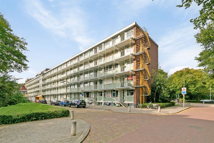 View photo 34 of Ds. O.G. Heldringstraat 61