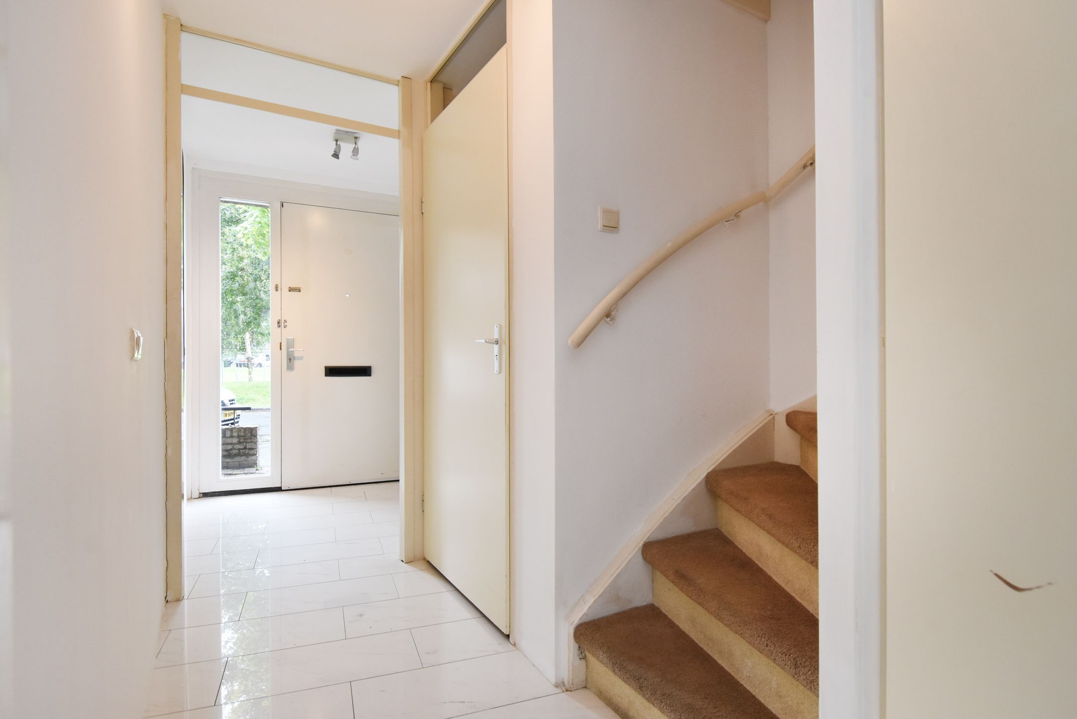 Foto 9 van Wim Sonneveldplein 65