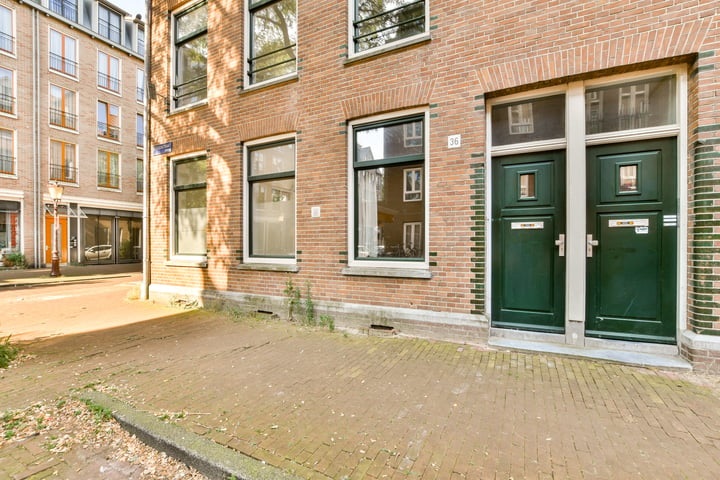 Bekijk foto 7 van Soendastraat 36-H