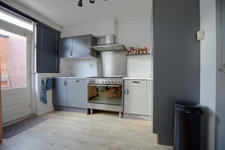 Foto 10 van Rozenstraat 9