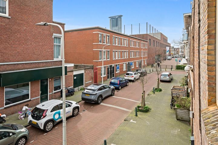 View photo 8 of Maasstraat 309-A