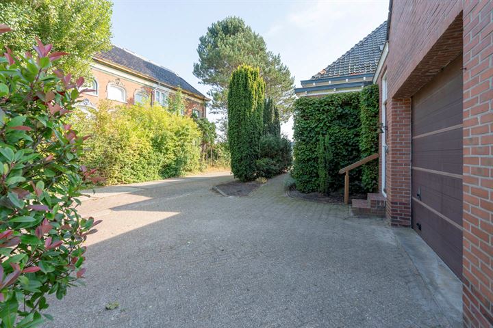 View photo 31 of Winschoterdiep 13