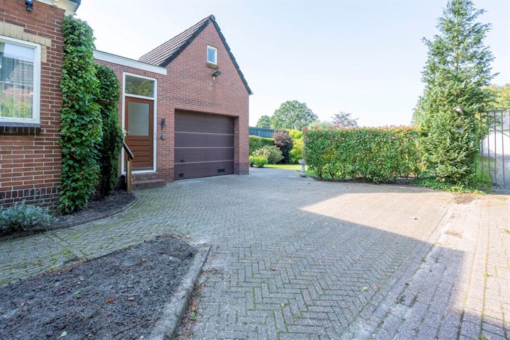 View photo 32 of Winschoterdiep 13