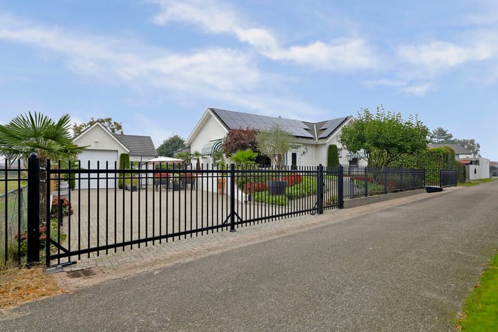 Foto 7 van Meerenweg 2