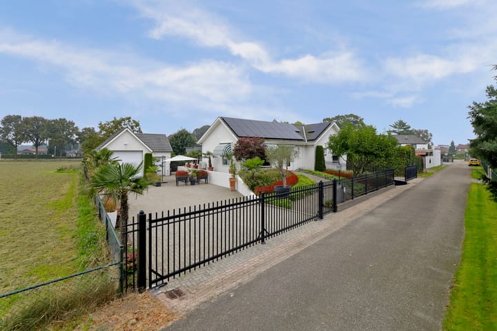 Foto 8 van Meerenweg 2