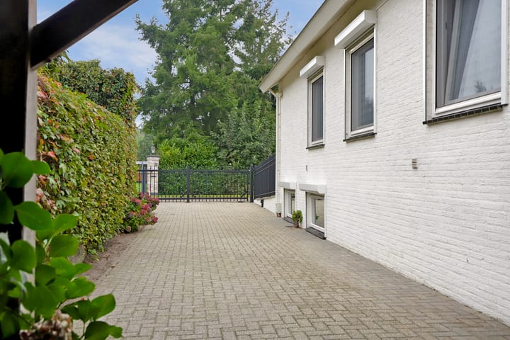 Foto 62 van Meerenweg 2