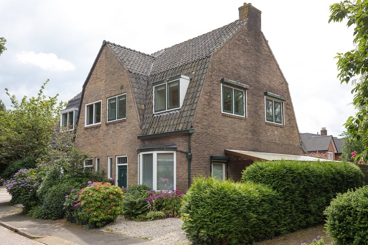 Bekijk foto 1 van Oude Amersfoortseweg 66