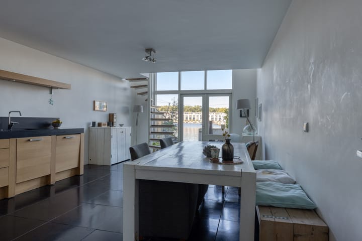 Photo 7 of Aquamarin 15