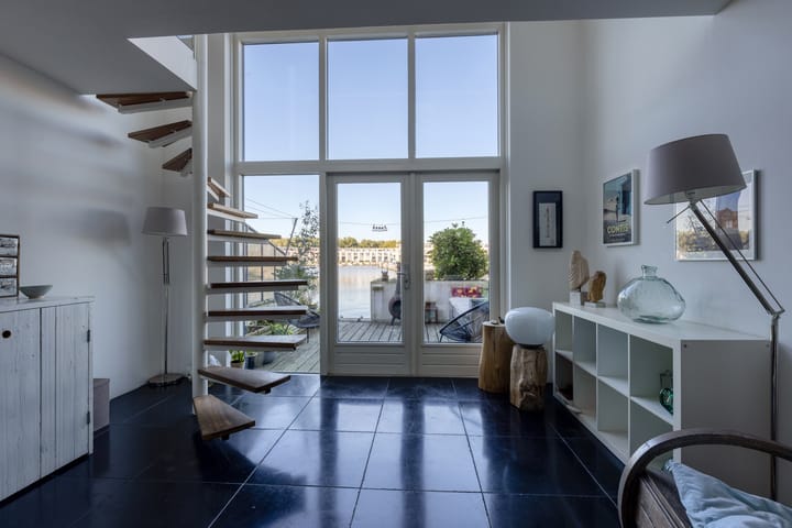 Photo 10 of Aquamarin 15