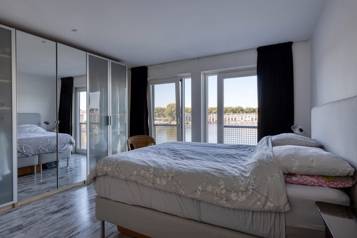 Photo 26 of Aquamarin 15