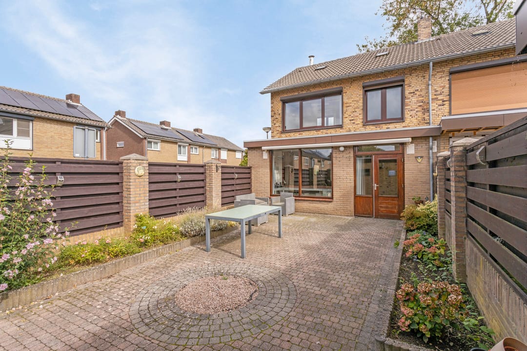 Photo 2 of Van Mereheymstraat 46