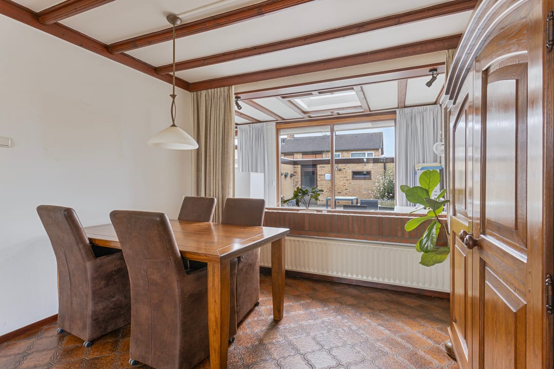 Photo 7 of Van Mereheymstraat 46